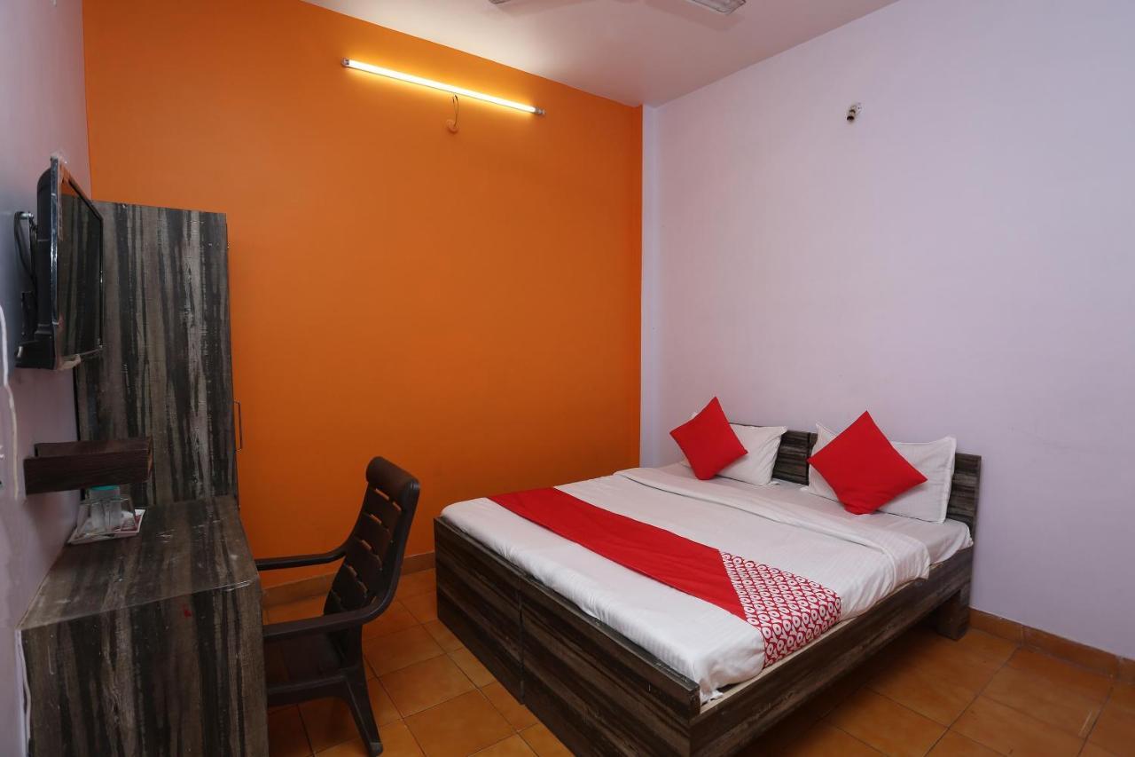 Oyo 37533 Hotel Ashirwad Jabalpur Eksteriør billede