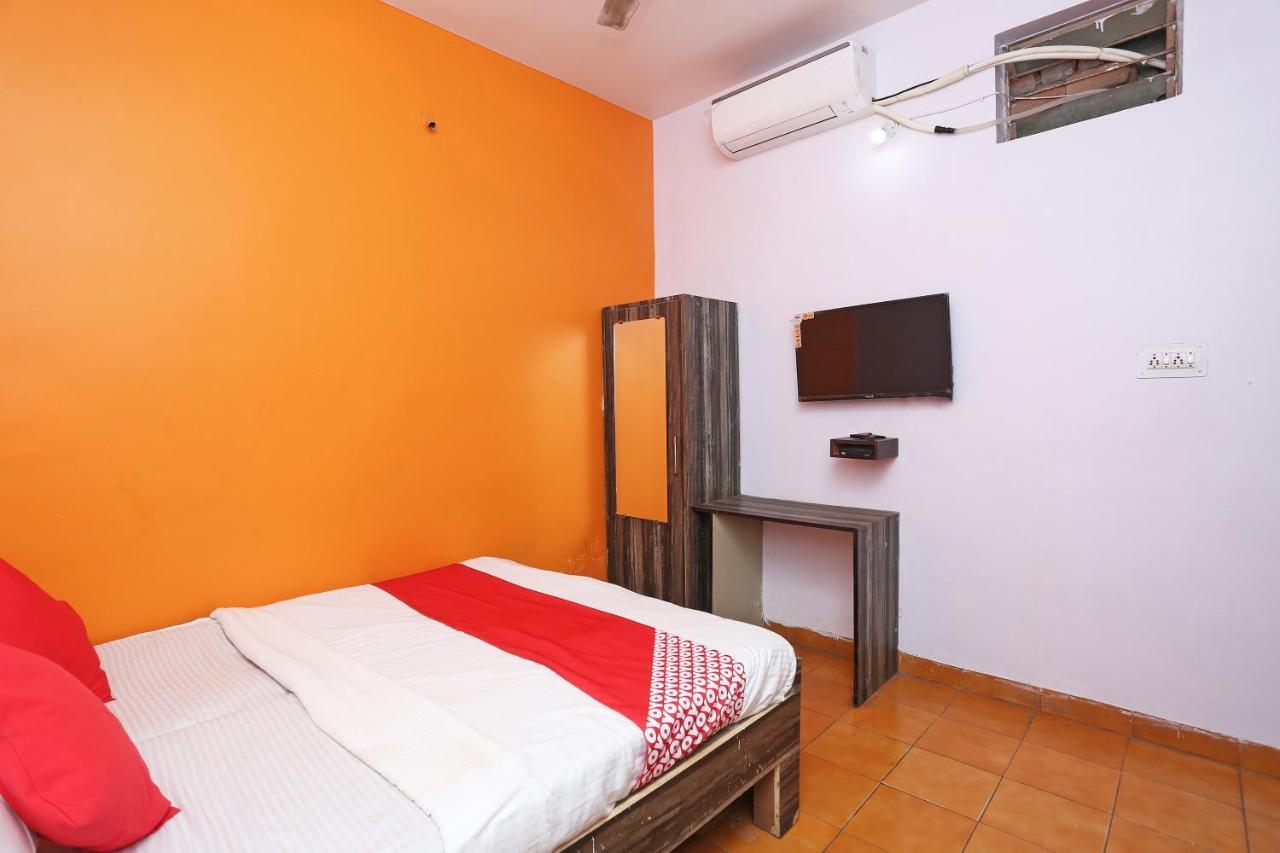 Oyo 37533 Hotel Ashirwad Jabalpur Eksteriør billede