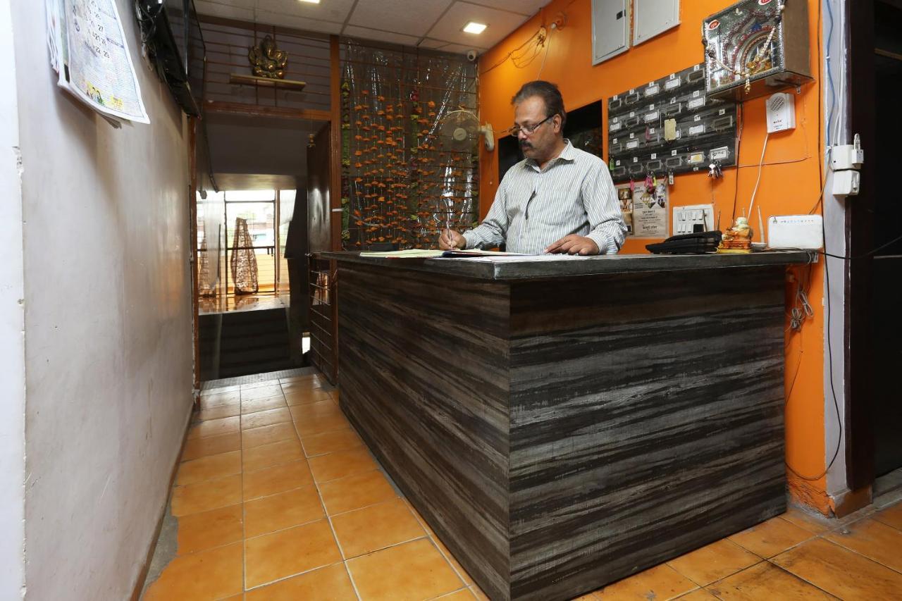 Oyo 37533 Hotel Ashirwad Jabalpur Eksteriør billede