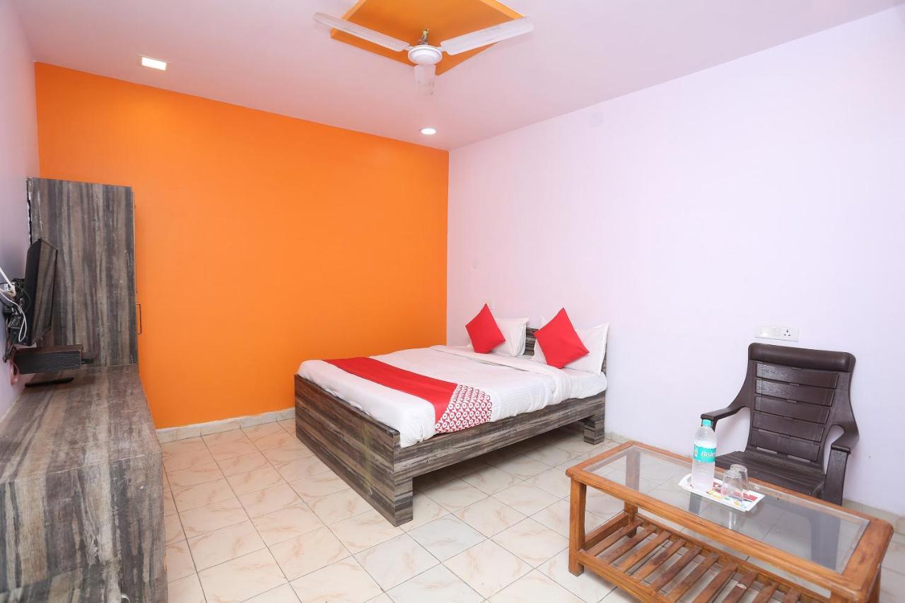 Oyo 37533 Hotel Ashirwad Jabalpur Eksteriør billede